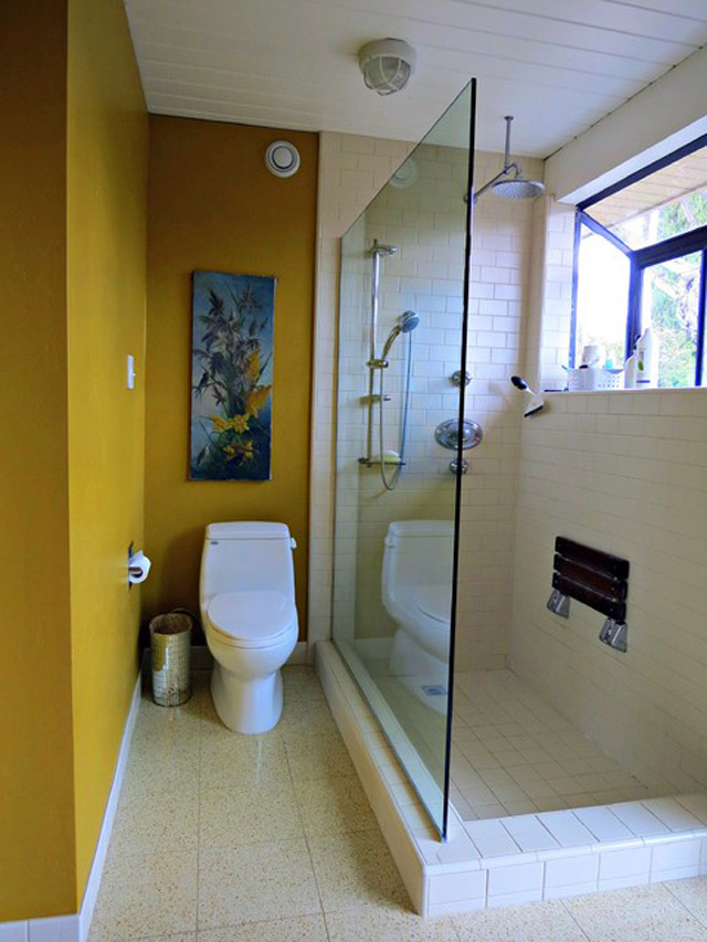 Дизайн ванной комнаты с длинной ванной