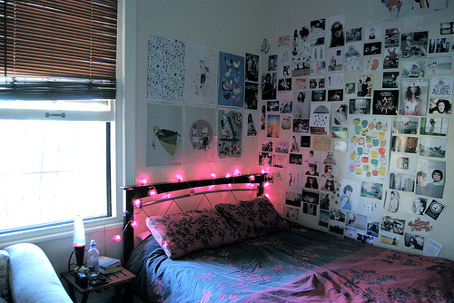 Декор комнаты для девочки подростка своими руками - 75 фото идей