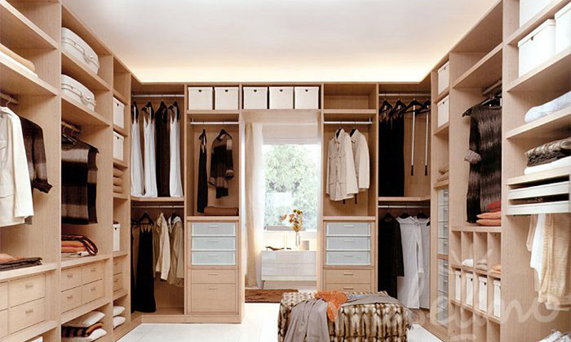 Примеры небольших гардеробных комнат фото