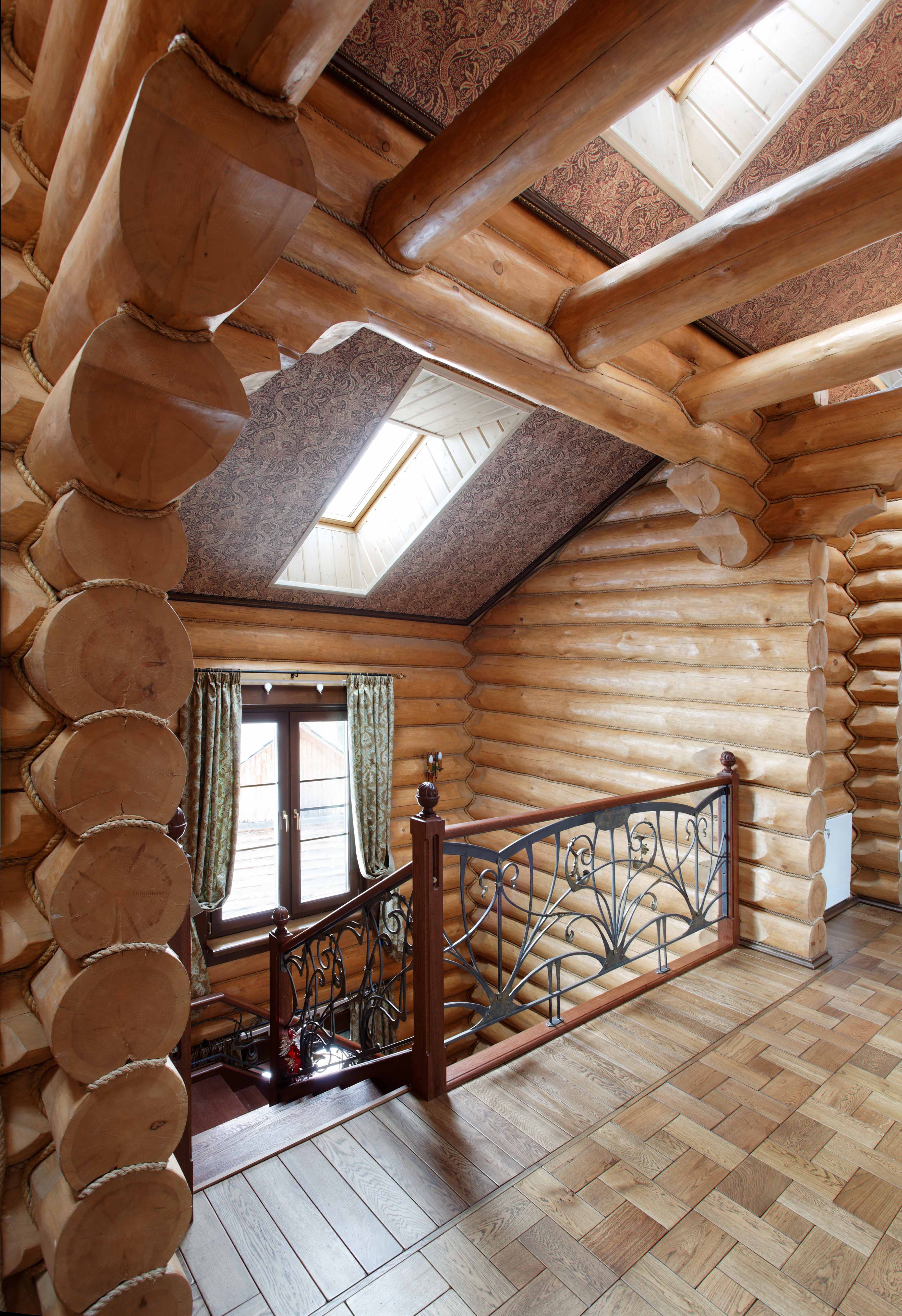 Декор интерьера деревянного дома