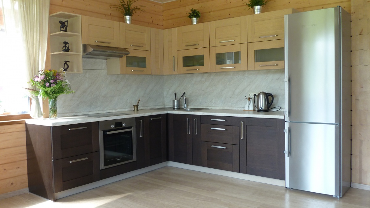 Кухонный гарнитур для маленькой кухни до потолка