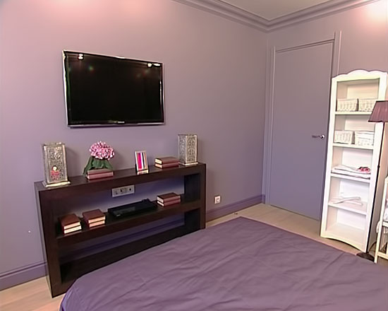 Телевизор на стене в спальне варианты оформления фото интерьера