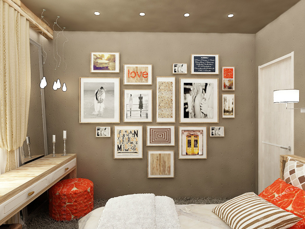 Как красиво повесить фотографии на стену в рамках разных размеров над кроватью