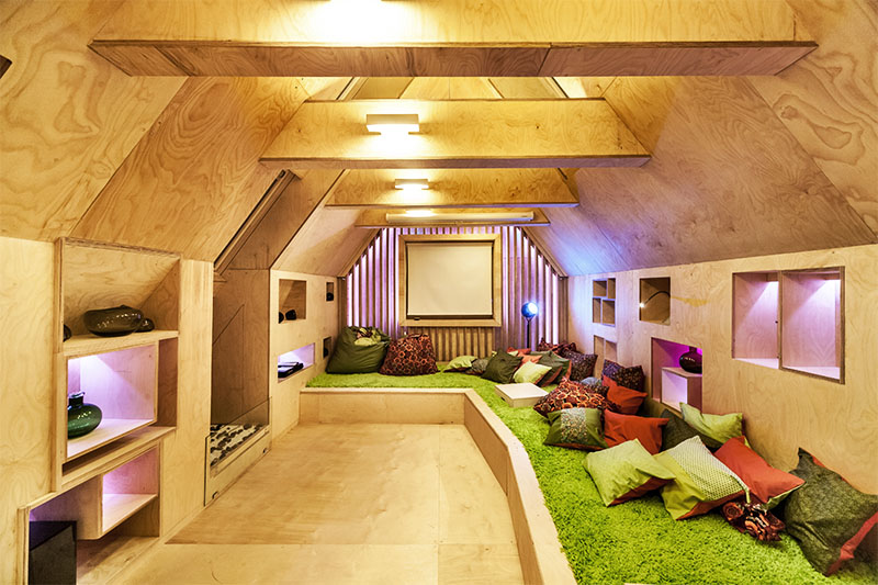 Дизайн дома с мансардой внутри (90 фото)
